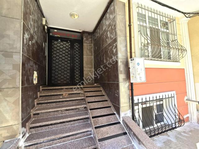 Kağıthane Ortabayırda Plazalara Yakın 1+1 Kiralık Daire