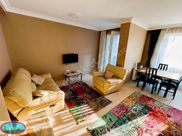 Kağıthane Sultan Selim'de Eşyalı 1+1 Kiralık Daire 70m²