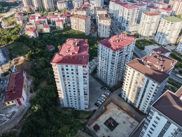 Kaşüstü Mahallesinde Site İçi Satılık 3+1 Deniz Manzaralı Daire
