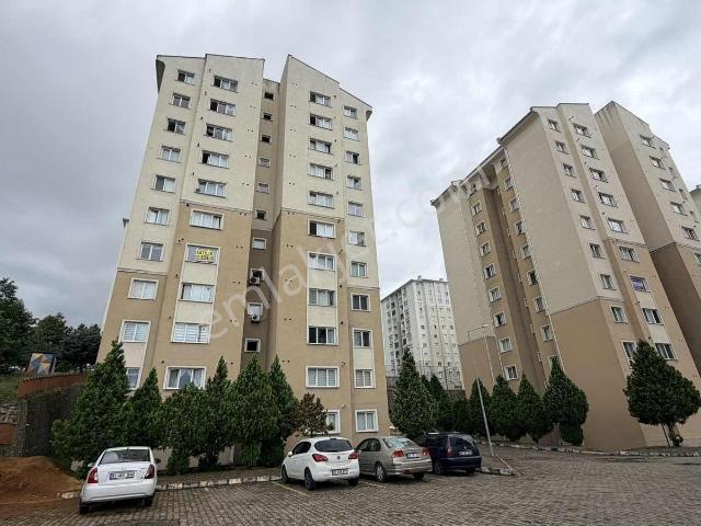 Kaşüstü'nde Kiralık 2+1 Eşyalı Daire Uzun Dönem