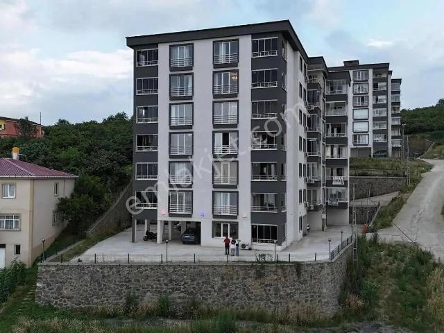 Kaşüstün'de Kiralık Çok Uygun 2+1 Daire