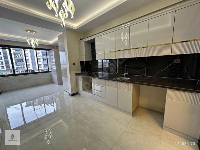 KAÇIRILMAYACAK! AKKENT'TE KONFORLU VE ŞIK 2,5+1 SATILIK DAİRE