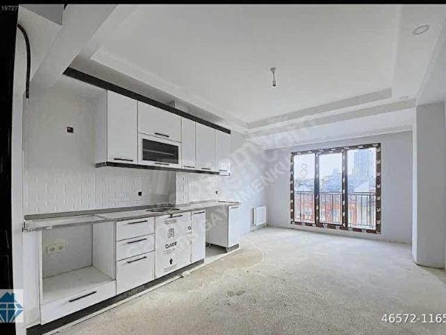 KAĞITHANE DE SIFIR SATILIK 1+1 DAİRE