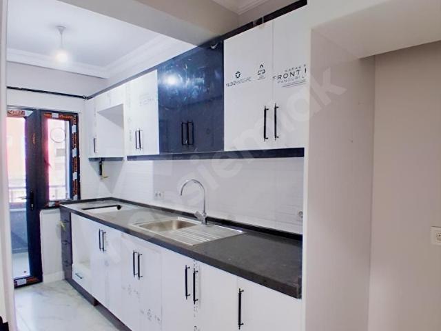 KAĞITHANE NURTEPE METRO 3DK K,OTOPARK SATILIK SIFIR DAİRELER