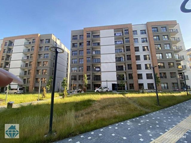 KAĞITHANE TOKİ DE KİRALIK 2+1 CADDE ÜSTÜ YÜKSEK KAT DAİRE