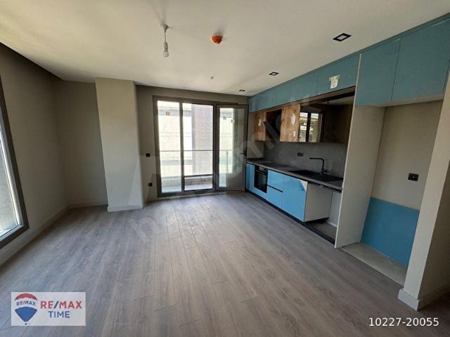KAĞITHANE VADİ PREMIUM'DA 9. KAT MANZARALI 2+1 KİRALIK