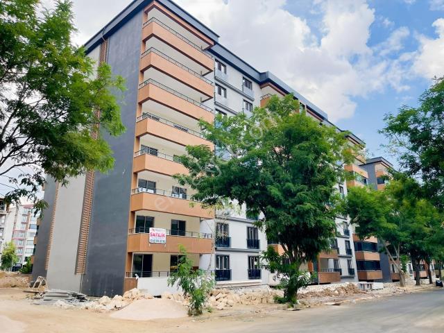 Kaçmaz Emlak'tan Özsüt Arkasında Sıfır 3+1 Satılık Daire