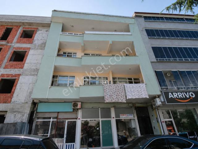 Kaçmaz Emlak'tan Trabzon Yeşilköy Mah Kiralık 2+1 Daire