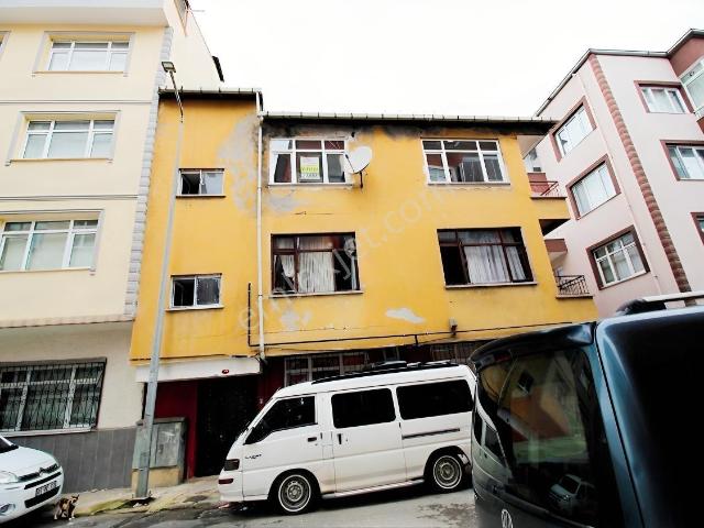 Kaçmaz Emlak'tan Trabzon Fatih Mahllesinde 2+1 Kiralık Daire