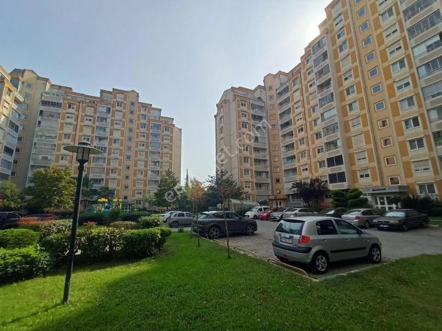 Kaçmaz Emlak Osmangazi Cumhuriyet Mah Yasemin Park Yeşil Şehir Kiralık 4+1 Daire