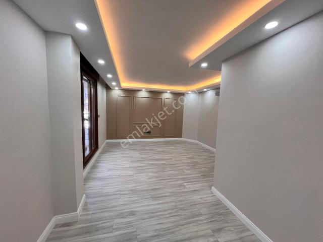 Kaçmaz'dan İdealtepe Marmaraya Çok Yakın Ayrı M. Geniş 3+1