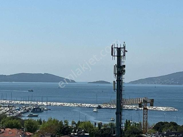 Kaçmaz'dan Marmaray'ın Dibinde Deniz Manzaralı Emsalsiz 4+2