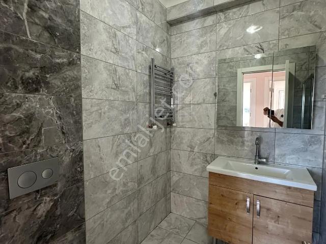 Kaçmazdan_site İçi 24 Saat Güvenlik 3+1 Ara Kat Kiralık Dairemiz