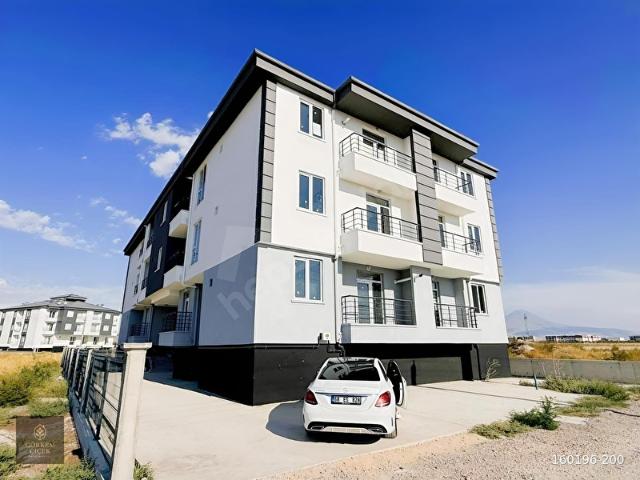 Kaçırılmayacak Fiyat! Üniversite Civ.Eşyalı İskanlı 1+1 Daire