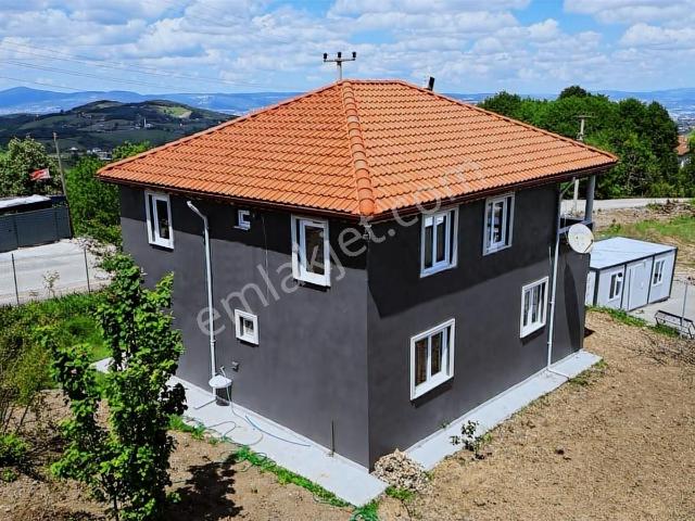 !kaçırılmayacak Yatırım Fırsatı! 1850 M² Arsa İçinde Villa