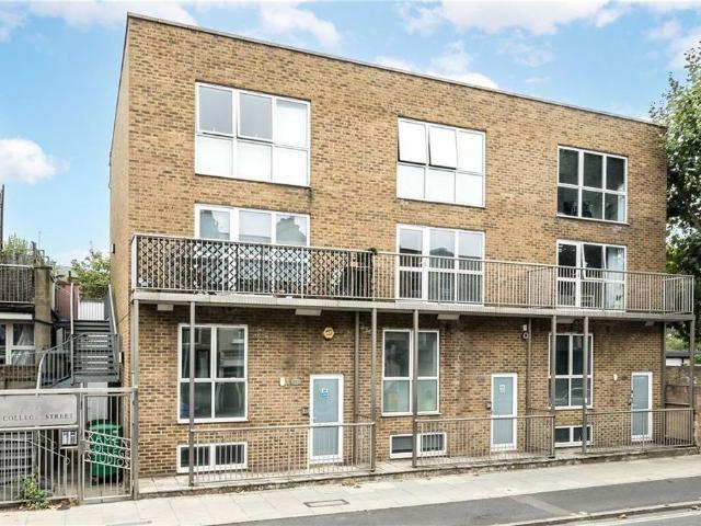 Kamen Court, Royal College Street. 3 bed flat to rent £4,000 pcm £923 pw