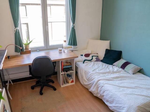 kamer 4 Karel de Stoutestraat 69