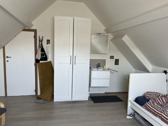 kamer 8 Nederkouter 136