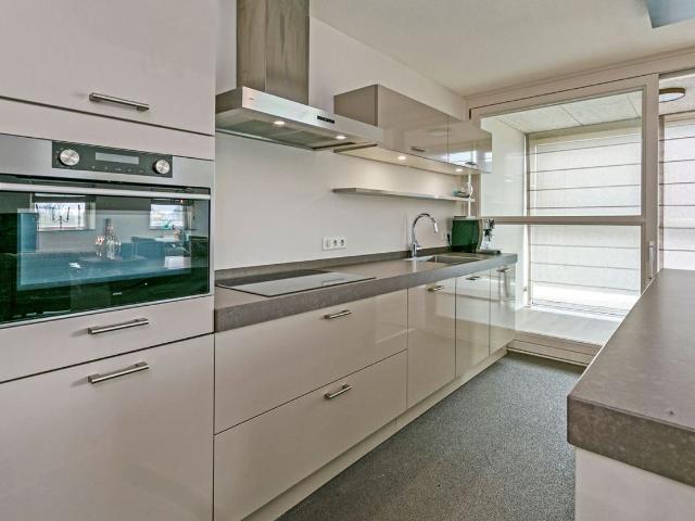 Kamer, Westpoint Tower