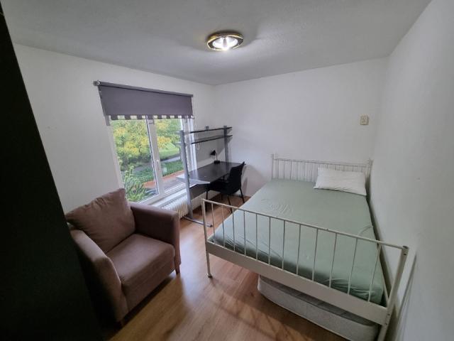 kamer beschikbaar voor student nabij universiteit