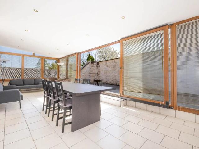 KAMER IN EEN DEELWONING