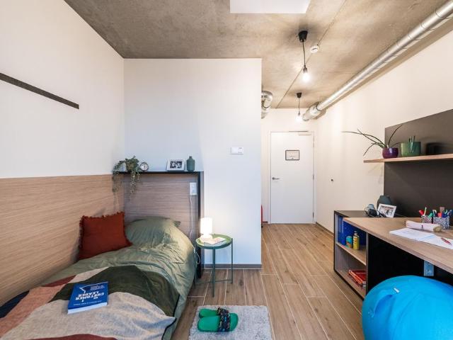 Kamer Plus Pauline Van Pot­tels­berg­hel­aan 30