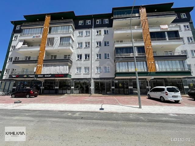 KAMİL KAYA'DAN HACIVEYİSZADE MH.SİNDE SATILIK 3+1 DAİRE