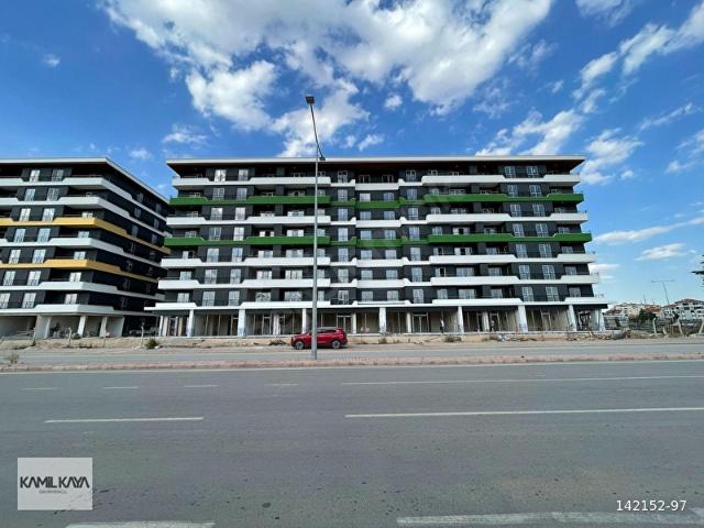 KAMİL KAYA'DAN ORUÇ REİS EVLERİNDE SATILIK 2+1 DAİRE