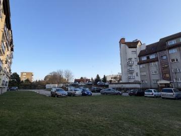 Dwupoziomowe 120 m² mieszkanie z możliwością adaptacji strychu