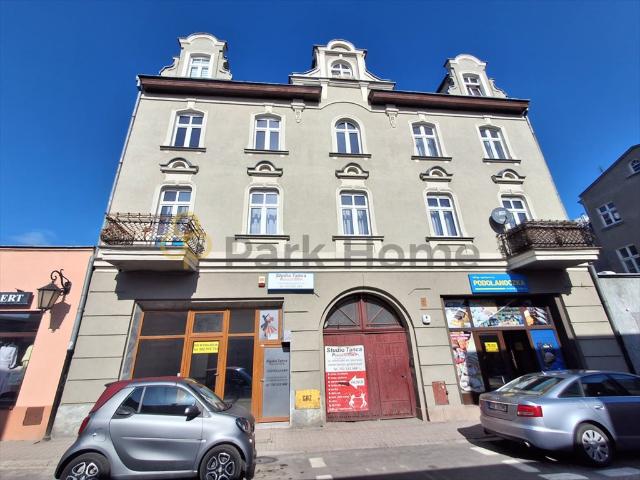 Kamienica inwestycyjna w centrum Gniezna, 13 pokoi, gotowa