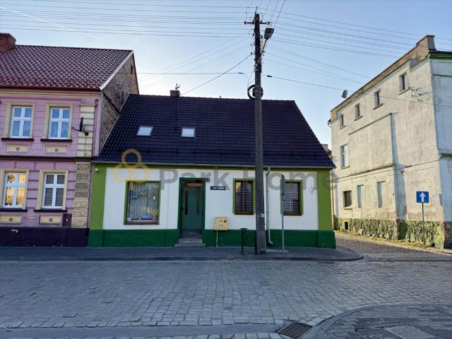 Kamienica z potencjałem, 720 m² działki, 9 pokoi zapraszam