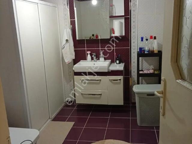 Kampüs Gayrimenkul_bursa Gemlik'te Denize 500 Mt Satılık 3+1!