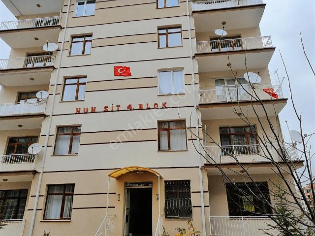 Kampüs Gayrimenkul'den_yazırda Satılık Bakımlı Kiracılı Daire!