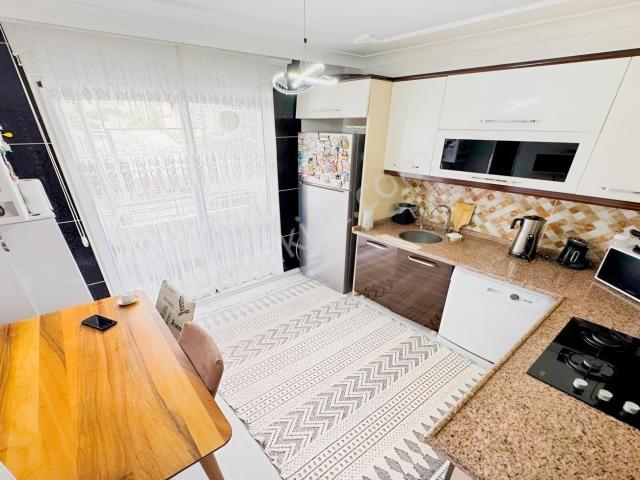 Kanuni'de Cadde Ve Okul Yakını Geniş Full Yapılı 2+1 Daire