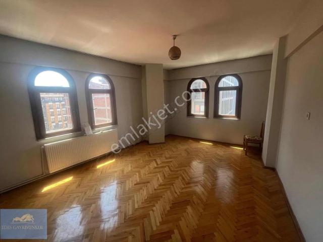 Kanyon Avm Arkasında Kiralık Daire