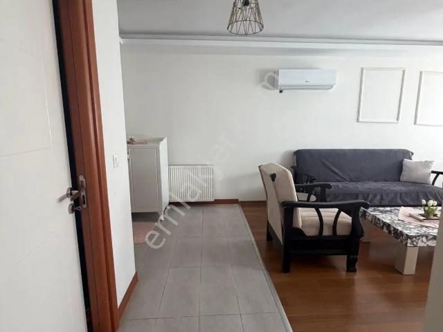 Kanal Kıyıboyu Aydınlarda Güvenlikli Havuzlu Ful Eşyalı 1+1 Kiralık Daire
