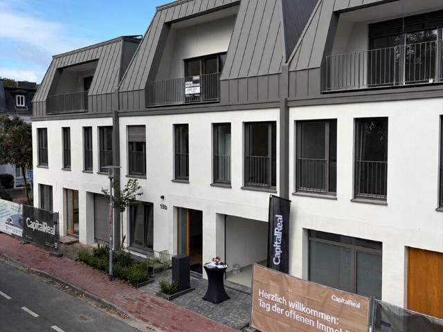 KANALBLICK: Exklusives Reihenmittelhaus am Kanal in Innenstadtnähe Neubau und Erstbezug!