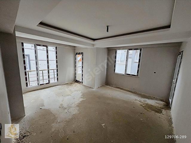 KANARYA MAH'DE 2+1 MARMARAYA YAKIN KULLANIŞLI ARAKAT DAİRE