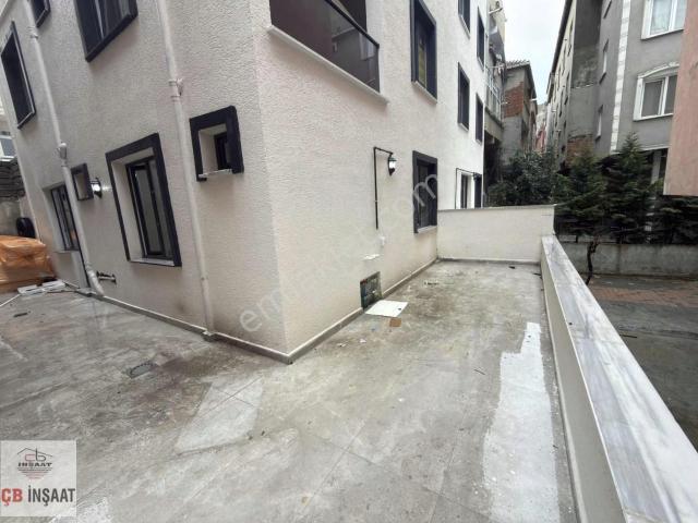 Kanarya Mah'de 2+1 Ebeveyn Banyo Bahçe Kullanımlı Satılık B.kat