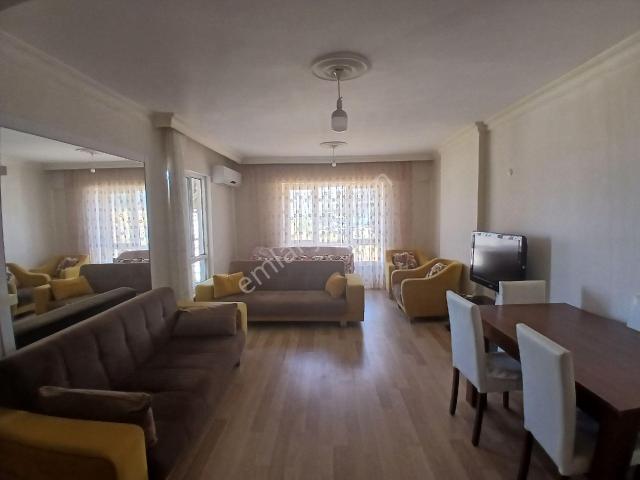 Kanarya Sitesinde Deniz Manzaralı 2+1 Eşyalı Kiralık Daire Kuşadası