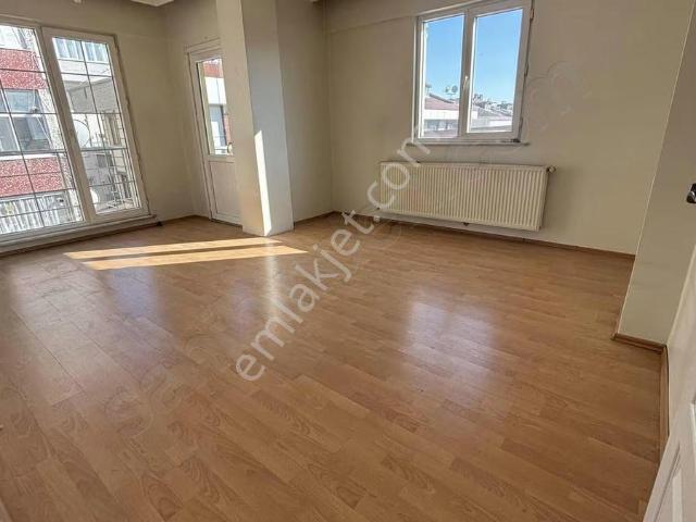Kanarya'da 3+2 Kiralık 160m2 Dubleks Daire