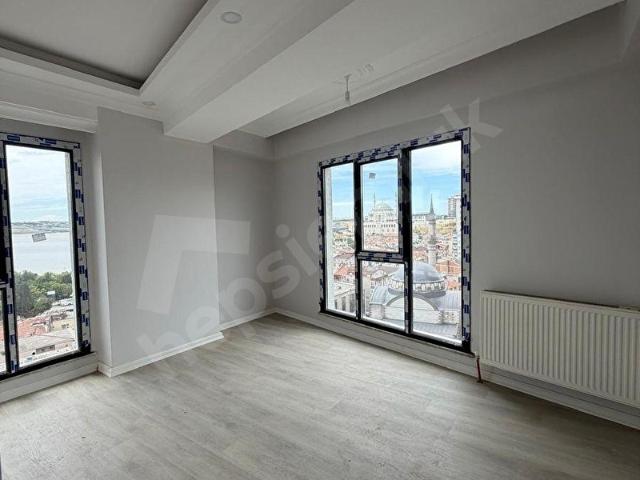 kanaryada site içerisinde satılık 2+1 daire