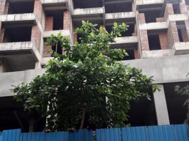 Kandivali West 2 BHK Apartment For Sale Mumbai