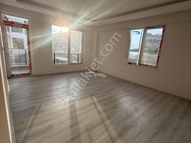 Kanlıca Mahallesinde 3+1 Lüx Satılık Daireler