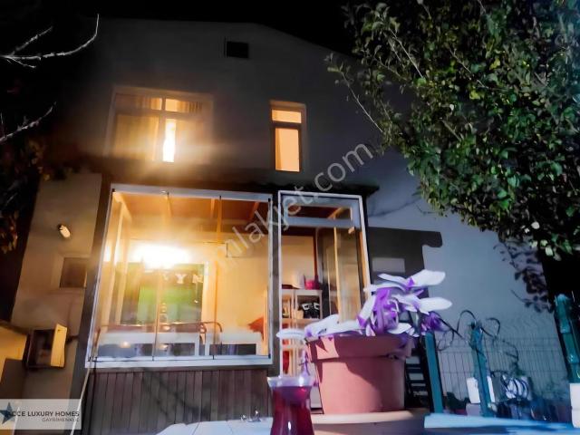 Kanlıca'da Müstakil Dublkeks Kiralık Villa Ofise Konuta Uygun