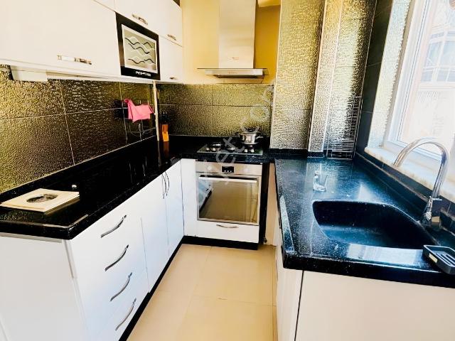 Kaan Emlaktan Değirmenönünde Arakat 2+1 Yarı Eşyalı Kiralık