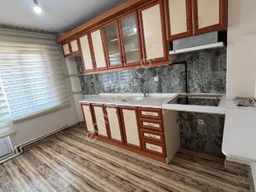 Kaan Emlaktan Şehir Merkezinde Arakat 3+1 Kiralık Daire
