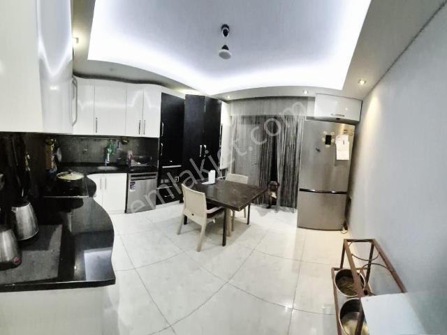Kaan Emlaktan Şemiklerde 6+1 Satılık Dubleks Daire