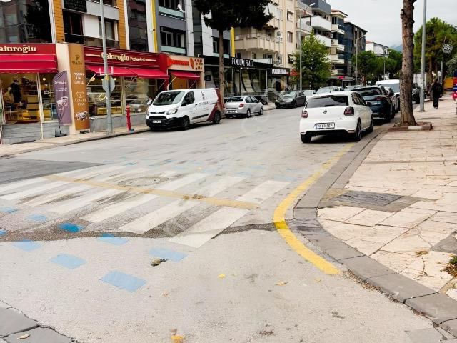 Kaan Emlaktan Forum Çamlık'a Komşu Olmak İstermisiniz?