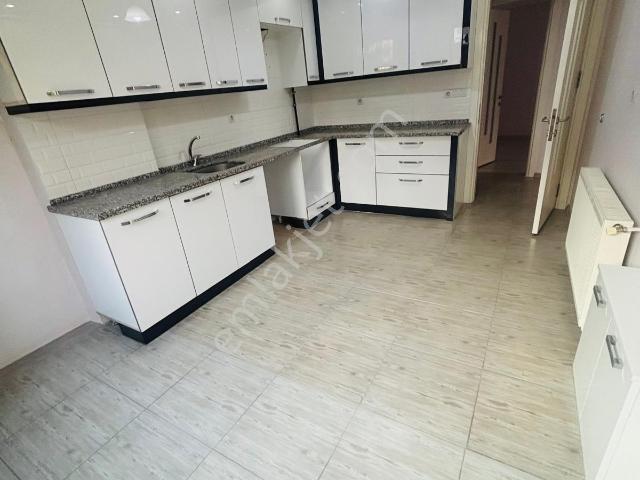 Kaan Emlaktan Kayhanda Yeni Evleneceklere 2+1 Lüx Daire